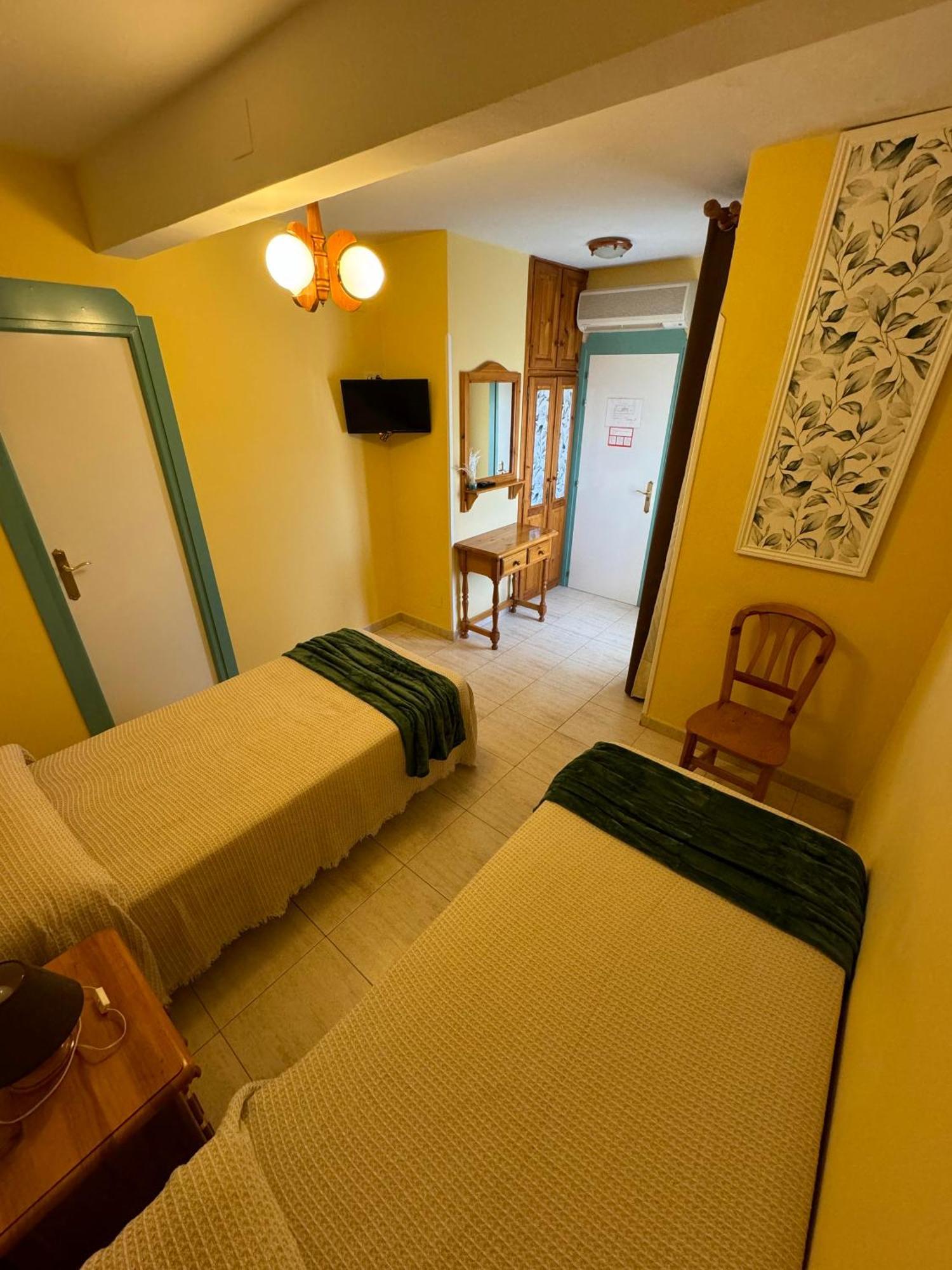 Hostal Joaquin Las Ventas con Pena Aguilera Exterior foto